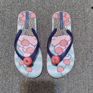 Girls Ipanema Flip Flops Size 13/1